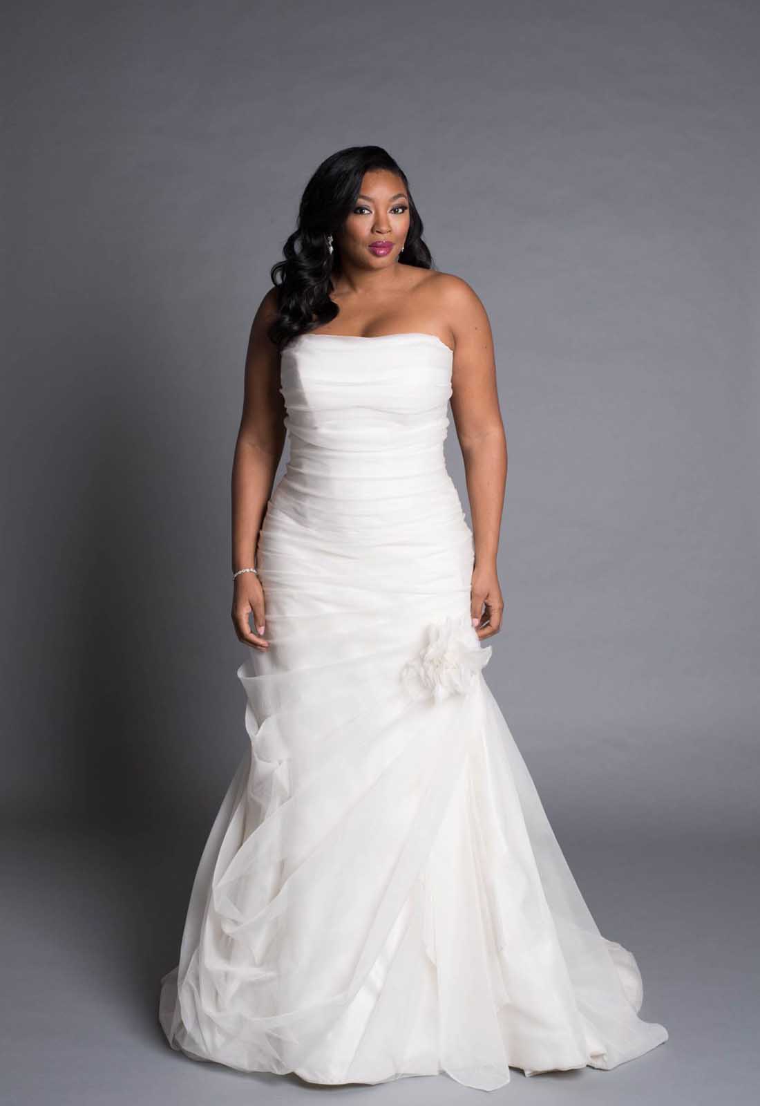 HEY Couture  Dream wedding dresses, Chic bridal dress, Fancy wedding  dresses