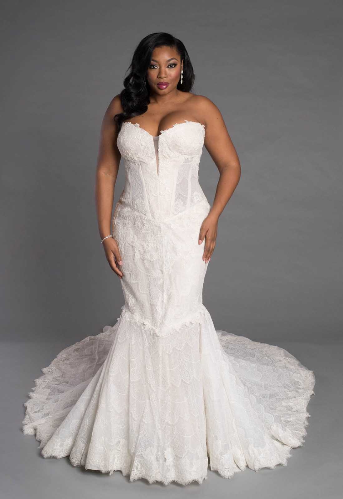 ball gowns for curvy ladies